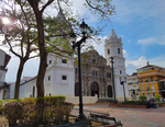 Load image into Gallery viewer, Experiences in Casco Antiguo: The Cathedral Plaza and the Interoceanic Canal Museum